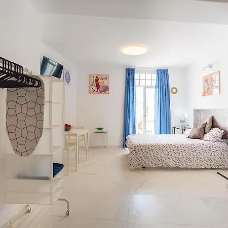 Citycenter B Terrace * Nerja